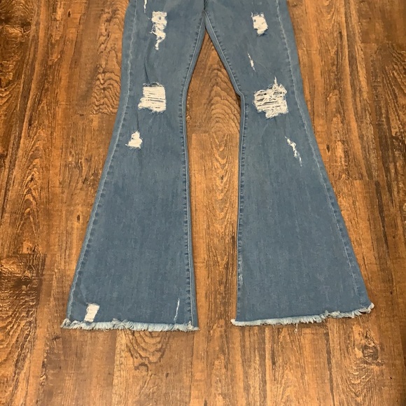 Show Me Your Mumu flare pants - Picture 3 of 13